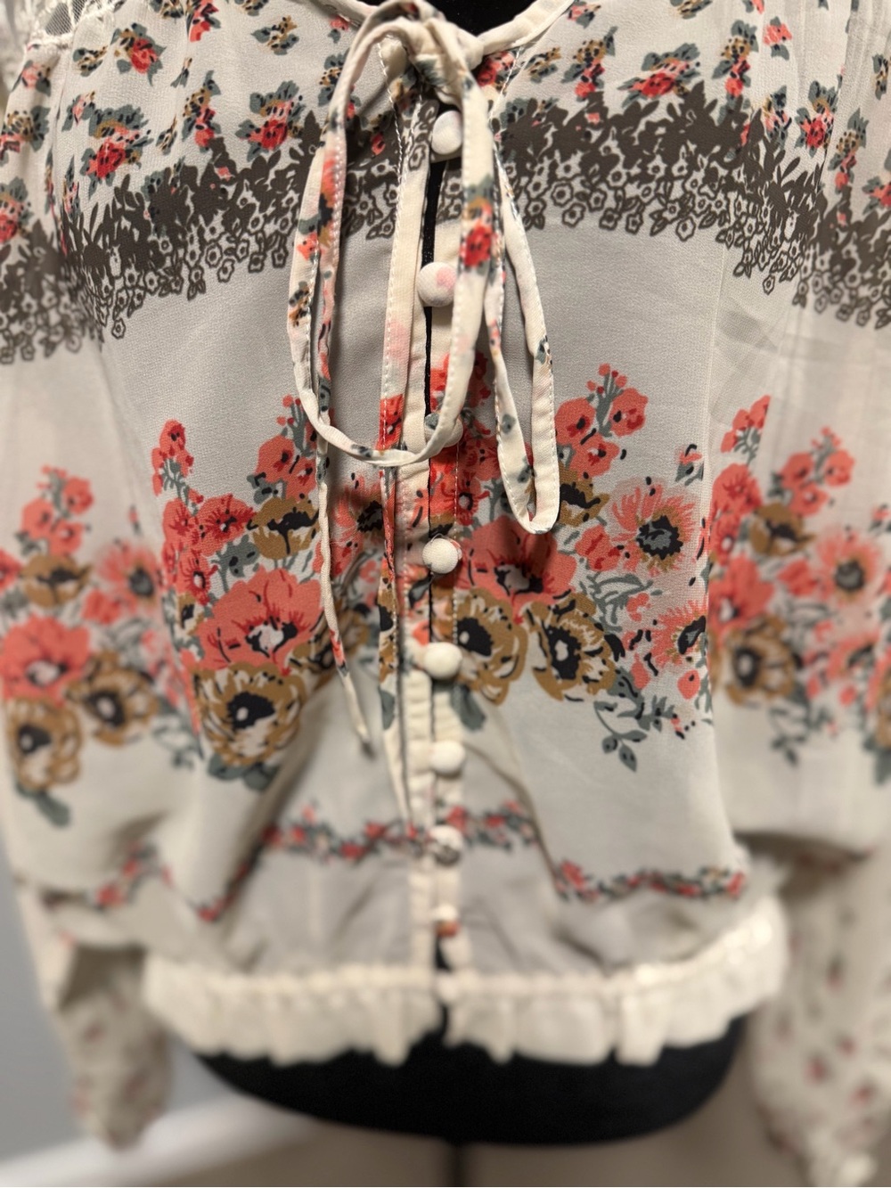 En Crème Women’s Medium Boho Floral Lace Peasant Blouse Ivory Long Sleeve - Picture 4 of 8